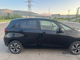 2021 Honda Fit IV, чёрный, 1430000 рублей, вид 2