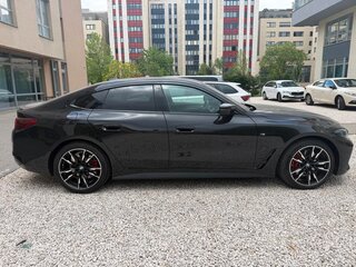 2025 BMW 4 серии Gran Coupe M440i xDrive G22, G23, G26 Рестайлинг, чёрный, 14200000 рублей, вид 3