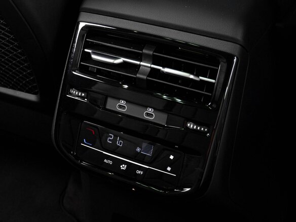 2023 Audi Q6 45 TFSI, серый, 7039000 рублей - вид 34