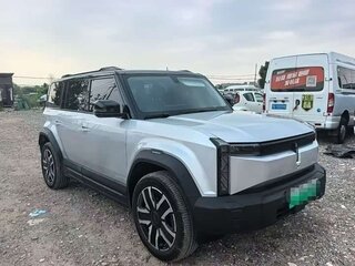 2024 iCar 03 50.63 kWh, серебристый, 1950000 рублей, вид 1