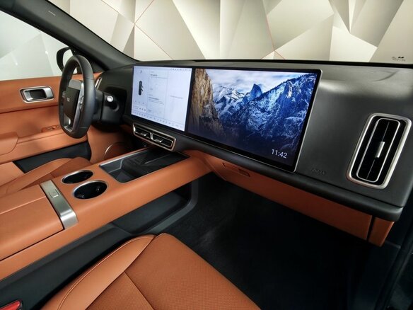 2025 Li Auto (Lixiang) L7 52.3 kWh I Рестайлинг, чёрный - вид 12