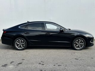 2019 Hyundai Sonata VIII (DN8), чёрный, 2230000 рублей, вид 4