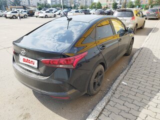 2021 Hyundai Solaris II Рестайлинг, чёрный, 1650000 рублей, вид 3