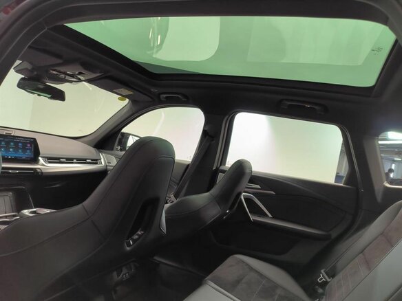 2025 BMW X1 Long M35Li III (U11/U12), чёрный, 6670000 рублей - вид 19
