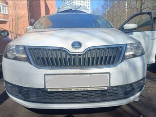 2018 Skoda Rapid I Рестайлинг, белый, 1000000 рублей, вид 1