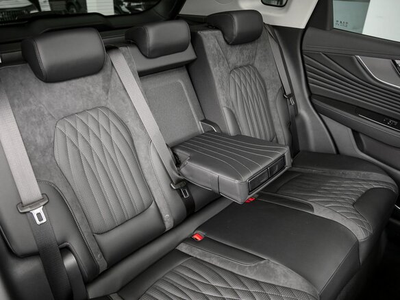 2025 Hongqi HS5 I Рестайлинг, серый, 3880000 рублей - вид 24