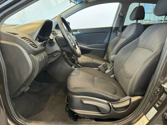 2016 Hyundai Solaris I Рестайлинг, коричневый, 849000 рублей - вид 8
