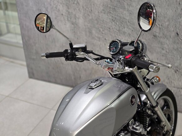 2013 Honda CB 1100, серый, 750000 рублей - вид 16