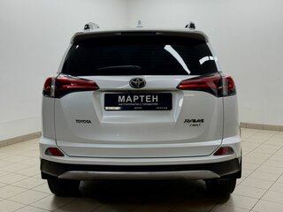 2018 Toyota RAV4 IV (XA40) Рестайлинг, белый, 2395000 рублей, вид 5