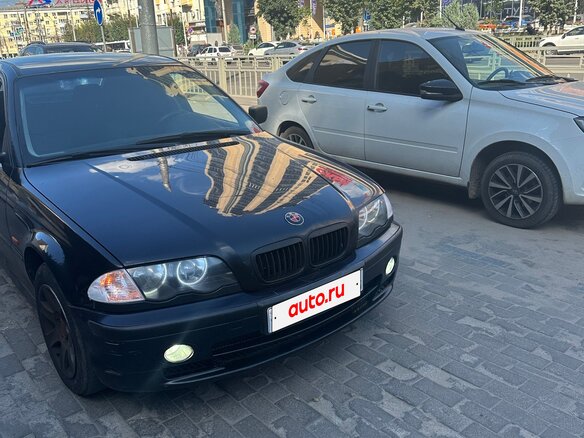 1998 BMW 3 серии 318i IV (E46), чёрный - вид 2