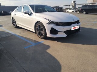 2020 Kia K5 III, белый, 1950000 рублей, вид 2