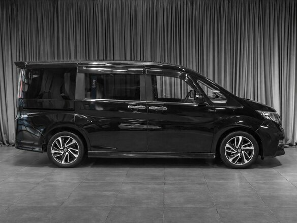 2015 Honda Stepwgn Spada V, чёрный, 1849000 рублей - вид 4