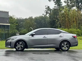 2023 Nissan Sylphy IV (B18) Рестайлинг, серый, 1640000 рублей, вид 2