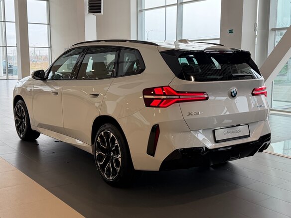 2026 BMW X3 Long 30L xDrive IV (G45/G48), белый, 7490000 рублей - вид 1