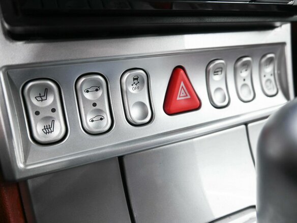 2003 Chrysler Crossfire, чёрный - вид 12