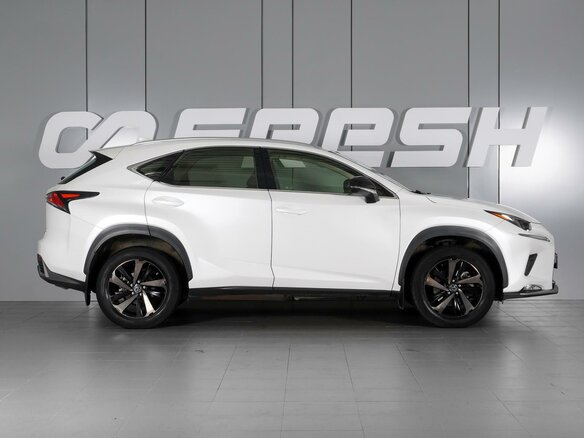 2020 Lexus NX 200 I Рестайлинг, белый - вид 4