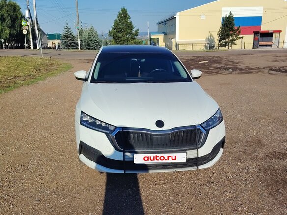 2021 Skoda Octavia IV (A8), белый, 1950000 рублей