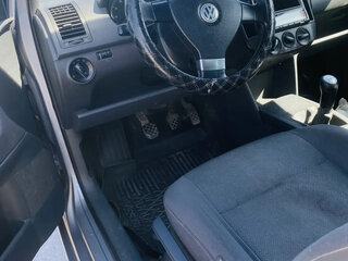 2009 Volkswagen Polo IV Рестайлинг, серый, 210000 рублей, вид 3