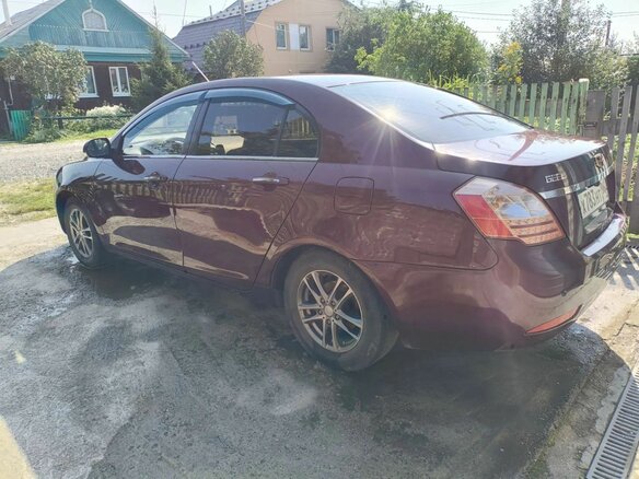 2013 Geely Emgrand EC7, пурпурный, 360000 рублей - вид 6