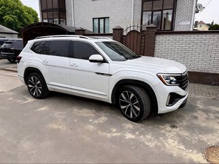 2024 Volkswagen Atlas I Рестайлинг 2, белый, 3900000 рублей, вид 3