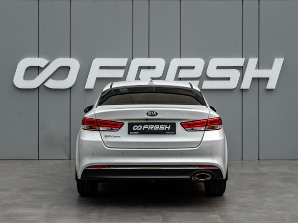 2018 Kia Optima IV, белый - вид 3