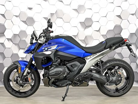 2025 BMW R 1300 R, синий, 2399000 рублей, вид 4