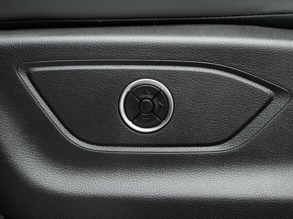 2025 Jetour X70+ I Рестайлинг, белый, 2850000 рублей - вид 25