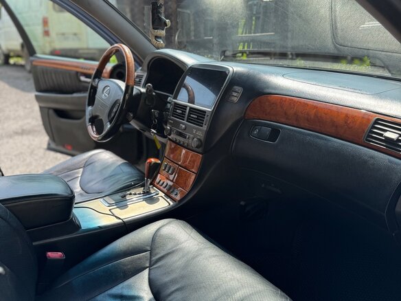 2002 Lexus LS 430 III, серый, 1150000 рублей - вид 10