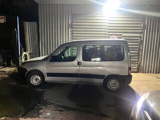 2007 Peugeot Partner I Рестайлинг, серебристый, 140000 рублей, вид 2