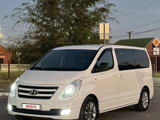 2014 Hyundai H-1 II, белый, 2100000 рублей, вид 2