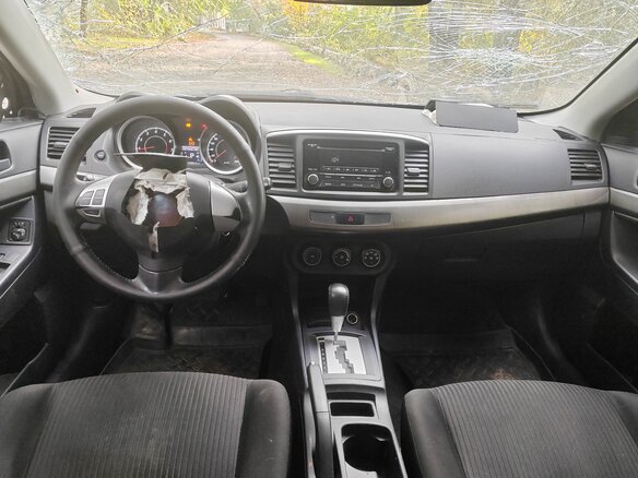 2013 Mitsubishi Lancer X Рестайлинг, серый, 320000 рублей - вид 8