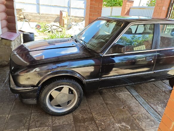1985 BMW 3 серии 318i II (E30), чёрный, 175000 рублей - вид 5