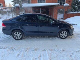 2011 Volkswagen Polo V, синий, 800000 рублей, вид 4