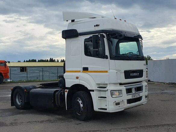 2020 КамАЗ 5490 NEO, белый, 1850000 рублей - вид 1