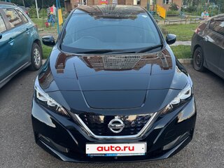 2017 Nissan Leaf II (ZE1), чёрный, 1599000 рублей, вид 3