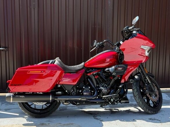2025 Harley-Davidson CVO Road Glide ST, красный - вид 6