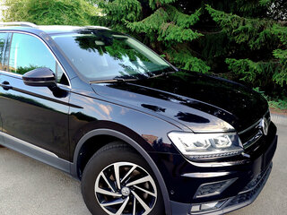 2018 Volkswagen Tiguan II, чёрный, 3150000 рублей, вид 2