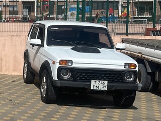 2001 Lada (ВАЗ) 2121 (4x4) I Рестайлинг, белый, 350000 рублей, вид 2