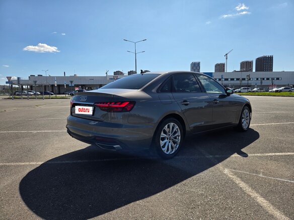 2021 Audi A4 35 TFSI V (B9) Рестайлинг, серый, 3149000 рублей - вид 3
