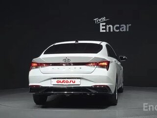 2022 Hyundai Avante VII, белый, 1681000 рублей, вид 4