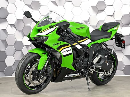 2026 Kawasaki ZX-6R Ninja, зелёный, 1550000 рублей, вид 2