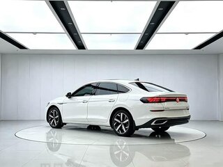 2022 Volkswagen Lamando I Рестайлинг, белый, 1790000 рублей, вид 4