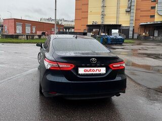 2020 Toyota Camry VIII (XV70), синий, 3100000 рублей, вид 4