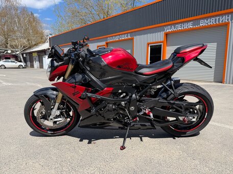 2024 BMW S 1000 R, красный, 1899999 рублей, вид 2