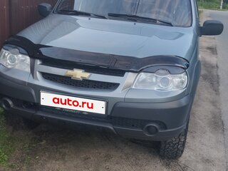 2011 Chevrolet Niva I Рестайлинг, серый, 550000 рублей, вид 1