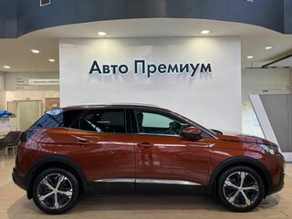 2017 Peugeot 3008 II, коричневый, 1699000 рублей, вид 5