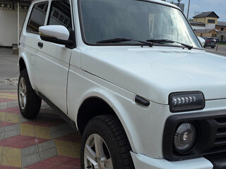 2012 Lada (ВАЗ) 2121 (4x4) I Рестайлинг, белый, 450000 рублей, вид 1