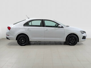2021 Skoda Rapid II, белый, 1525000 рублей, вид 4