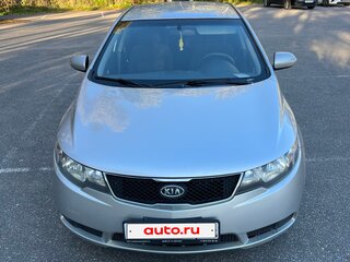 2010 Kia Cerato 5-speed II, серебристый, 629000 рублей, вид 1