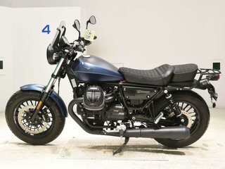 Moto Guzzi V 9